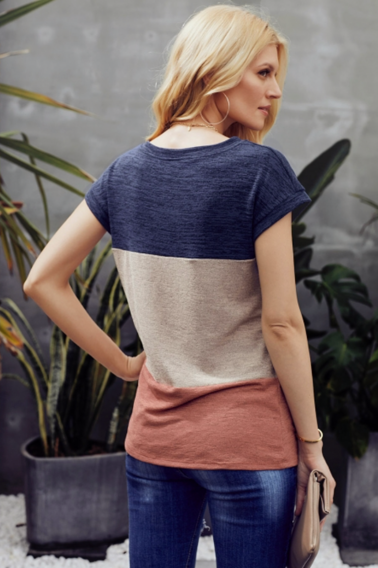 Lightweight Twist Top