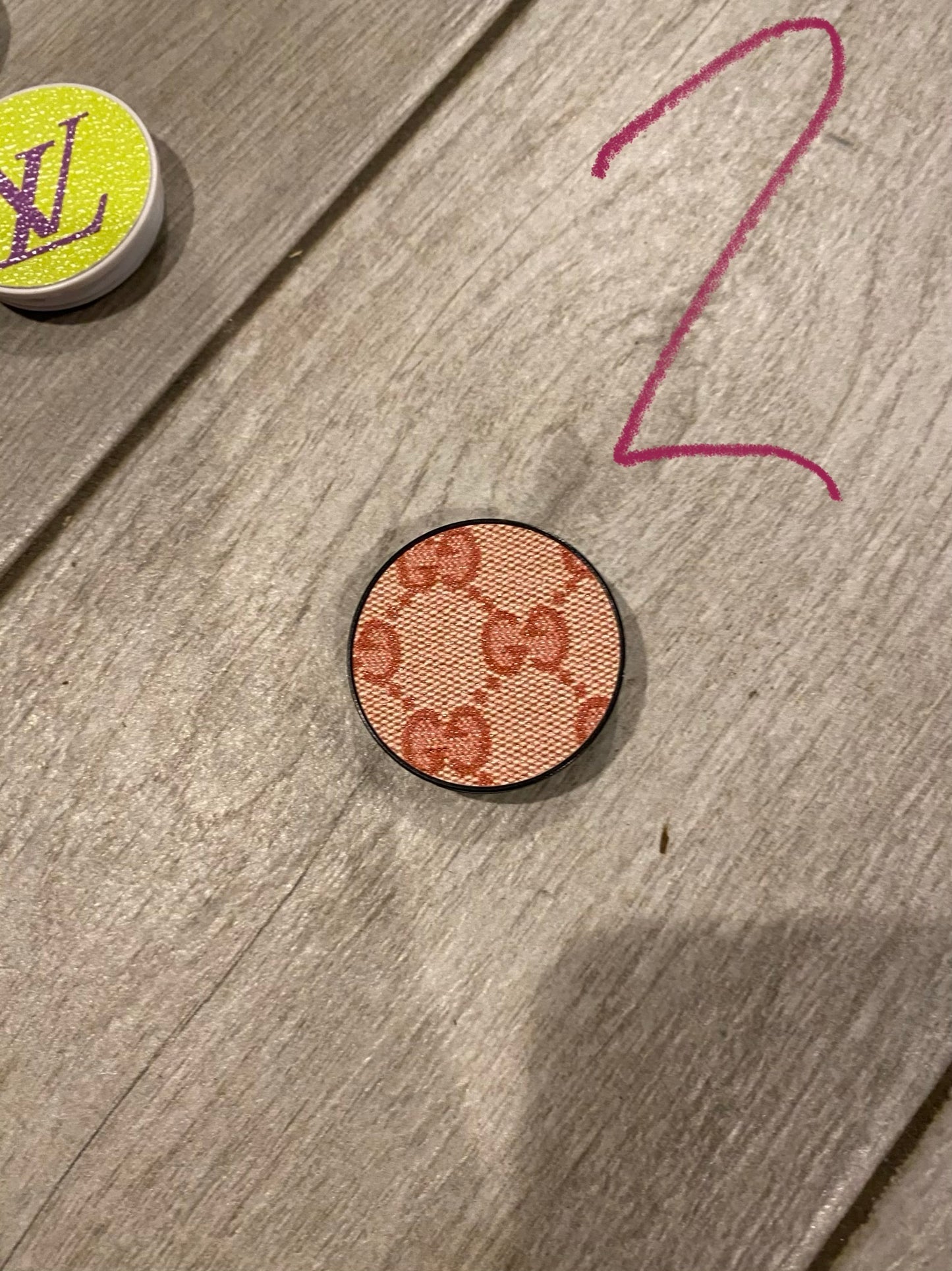 Pop sockets all kinds