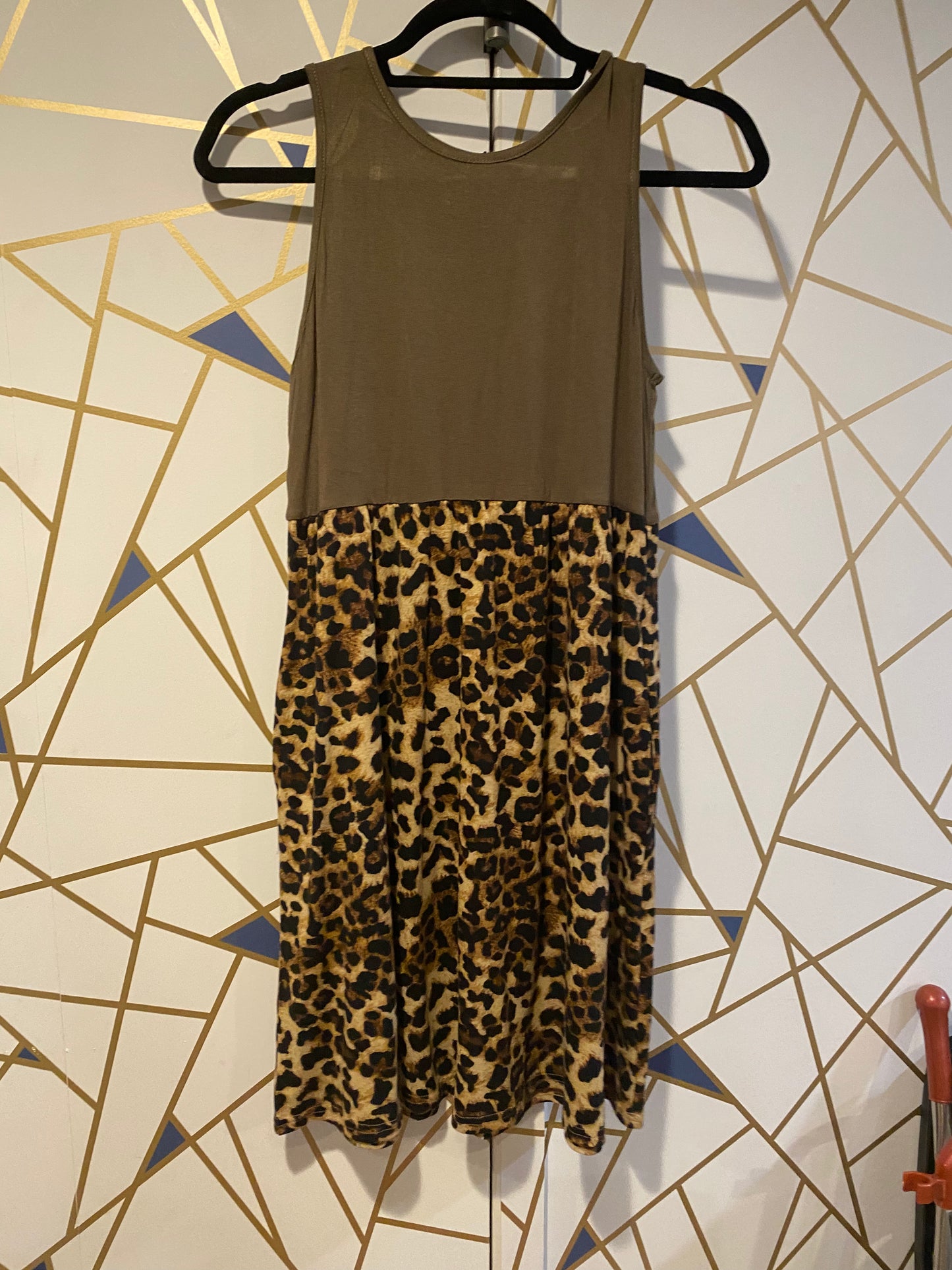 Live sale 6/2 $18 dresses