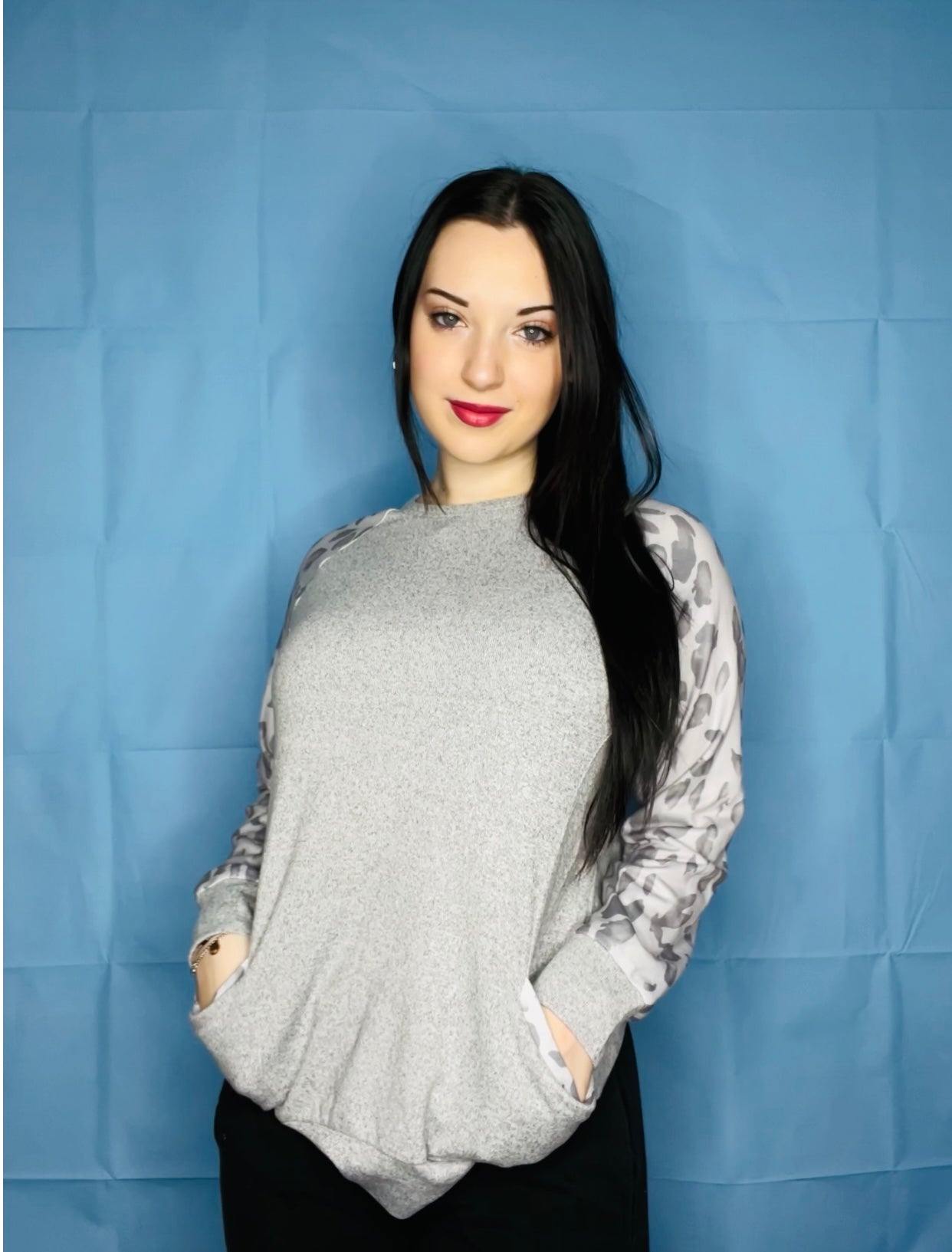 Grey Leopard top