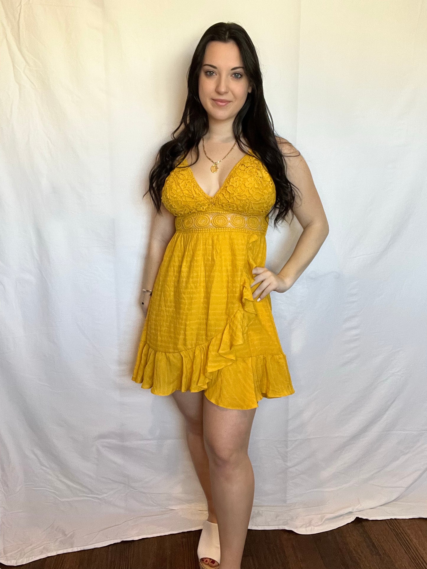 V-neck lace ruffle dress