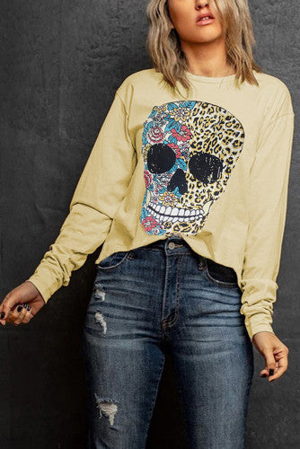 Skull Graphic Sweatshirt