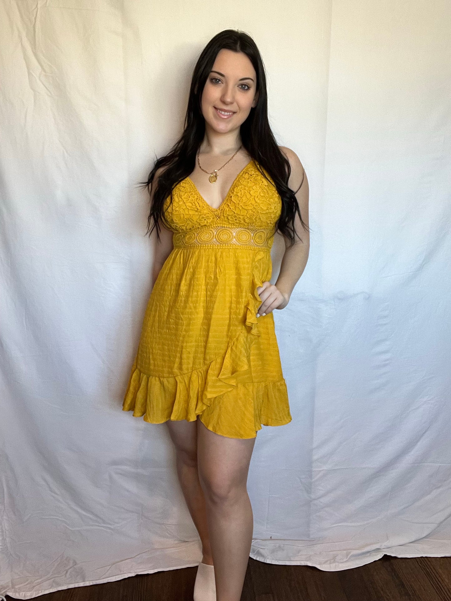 V-neck lace ruffle dress